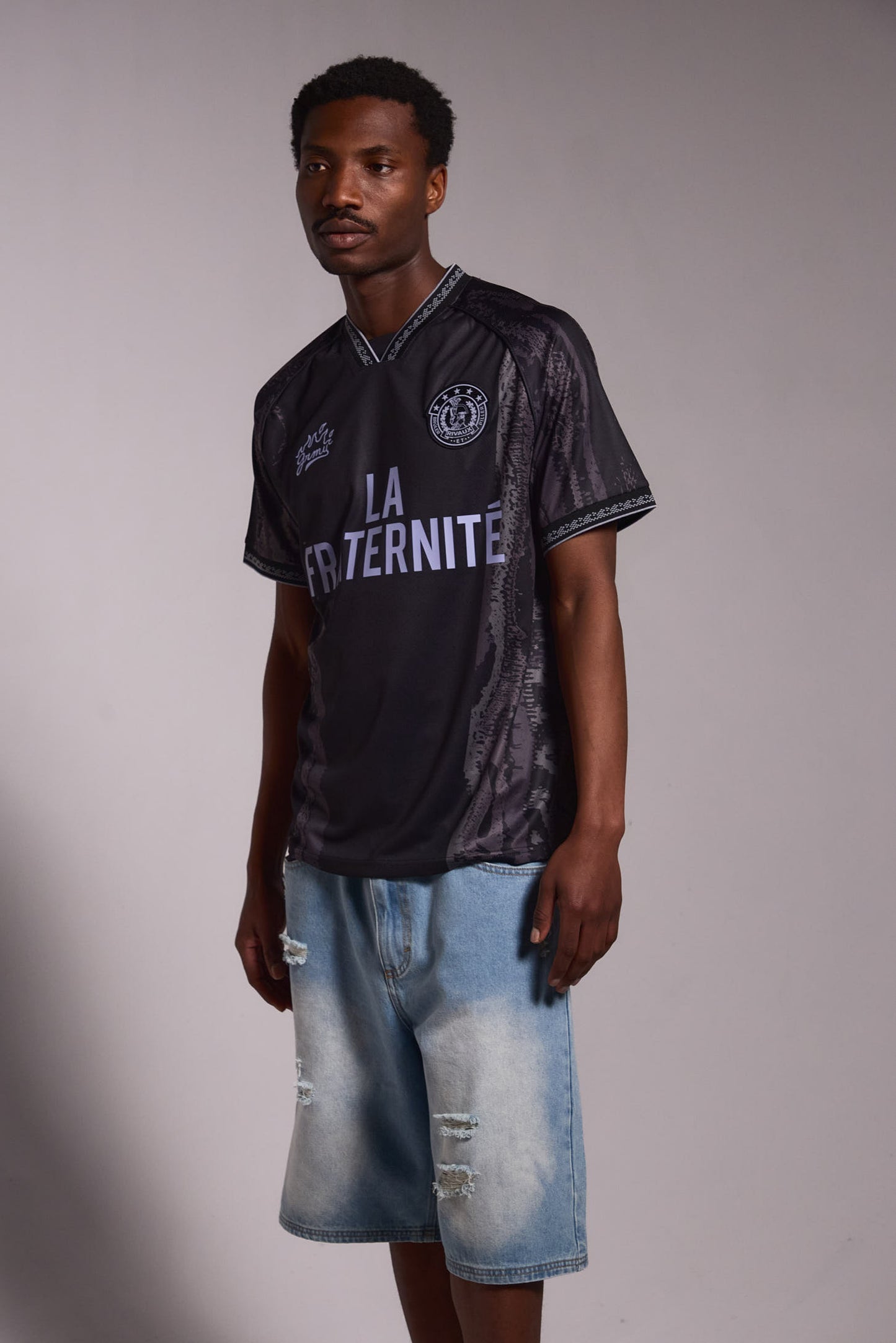 LA FRATERNITE RIVAUX SOCCER TEE BLACK