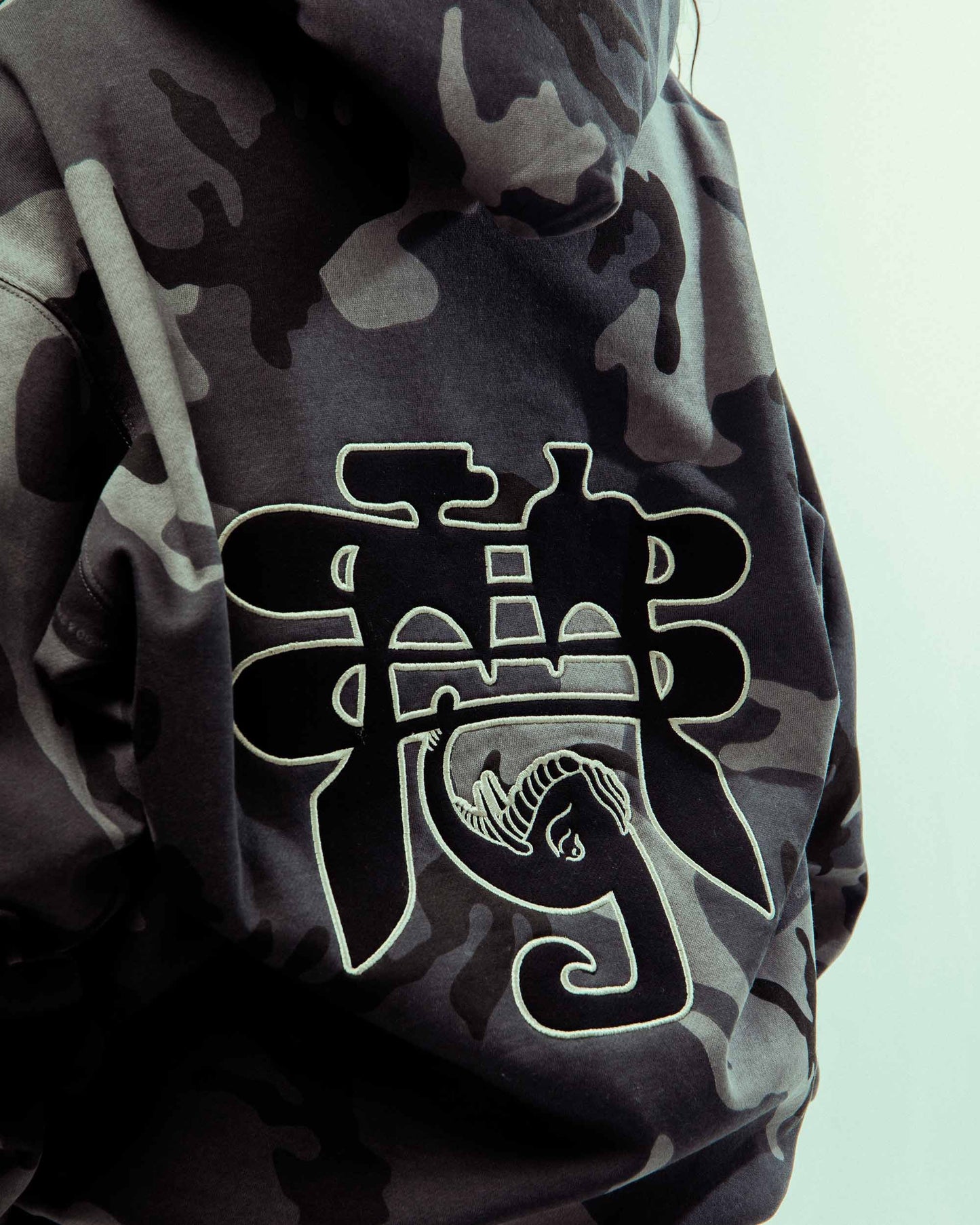 ALL OVER PRINT TUSKER TEMPLE VINTAGE HOODIE BLACK