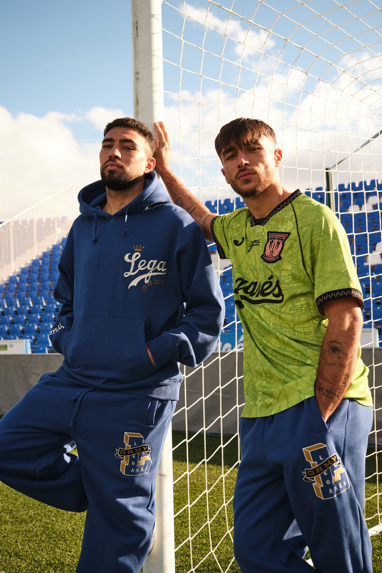 LEGA X GRMY WE ALWAYS DREAMING REGULAR HOODIE ROYAL BLUE