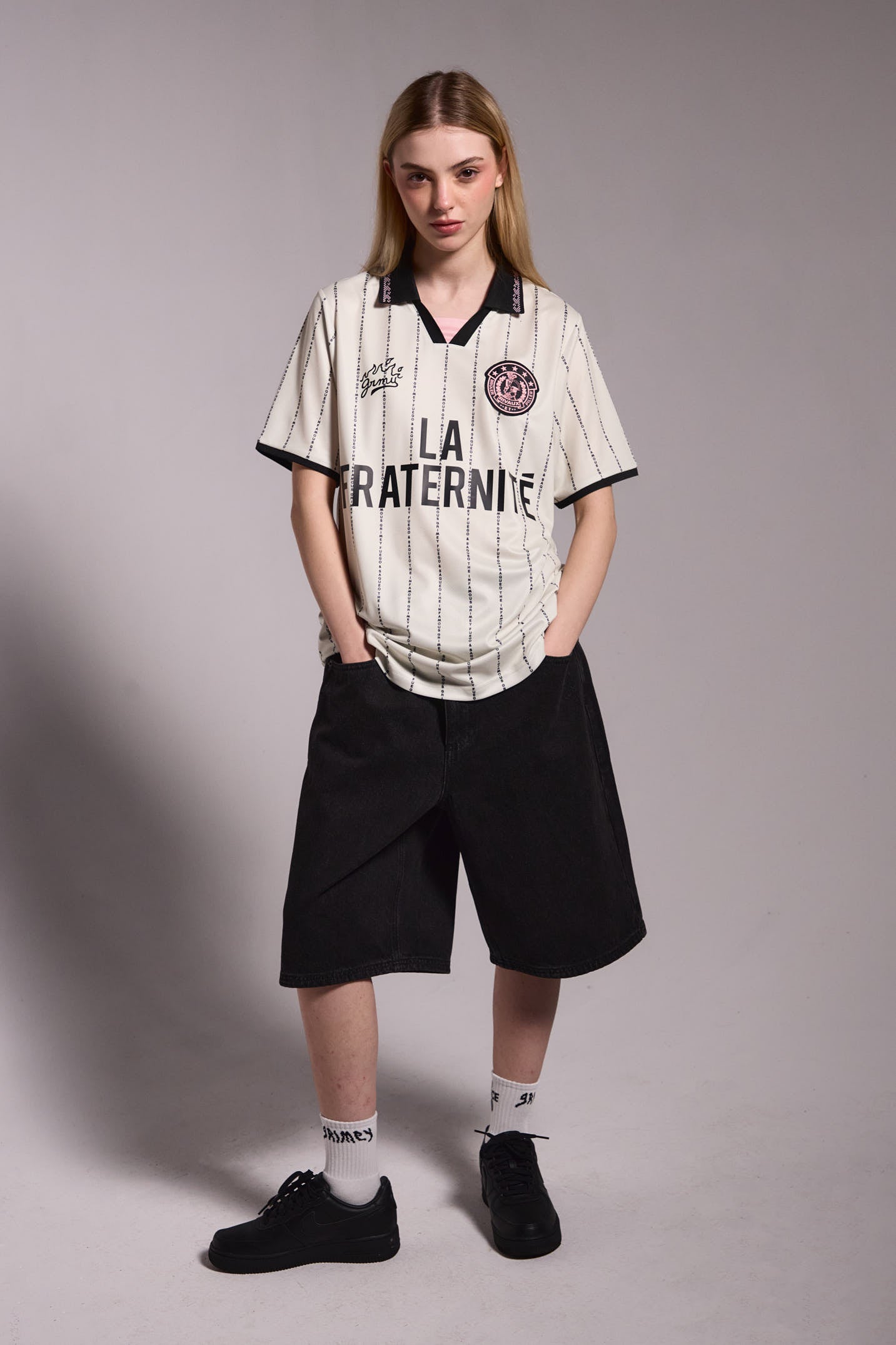 LA FRATERNITE BRULER PILLER SOCCER TEE OFF WHITE