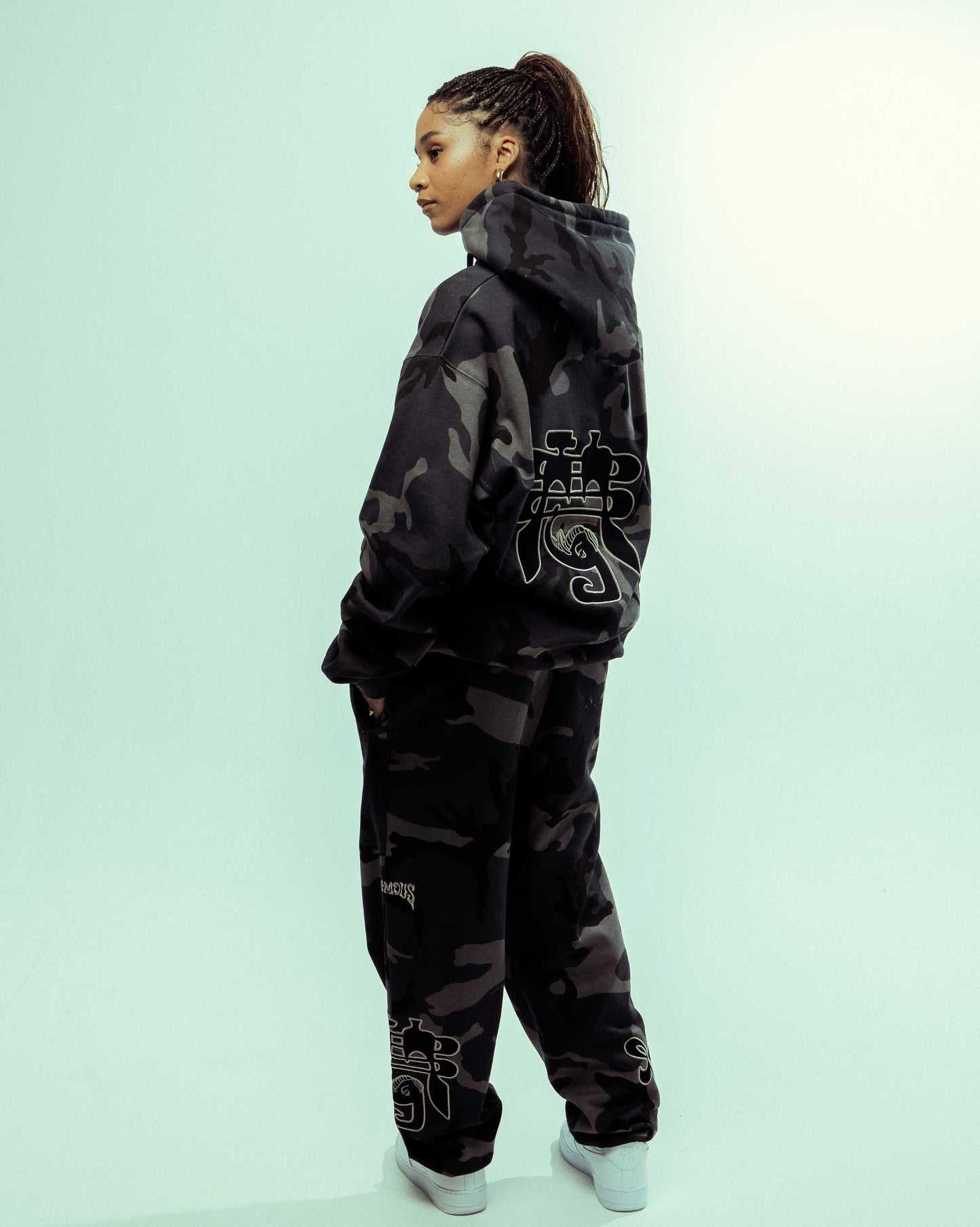 ALL OVER PRINT TUSKER TEMPLE VINTAGE HOODIE BLACK
